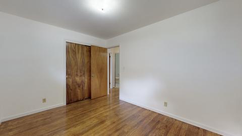 305 Edgebrook Dr, Champaign, IL 61820 photo 11