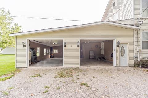 501 Maple St, Chenoa, IL 61726 photo 9