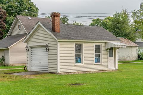 501 Maple St, Chenoa, IL 61726 photo 6