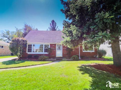 107 Center Ave, Wheeling, IL 60090 photo 2