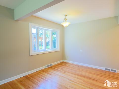 107 Center Ave, Wheeling, IL 60090 photo 10