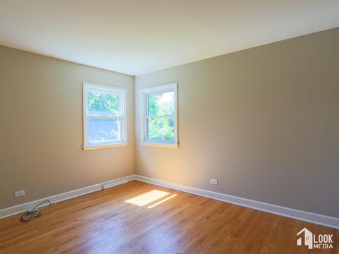 107 Center Ave, Wheeling, IL 60090 photo 12