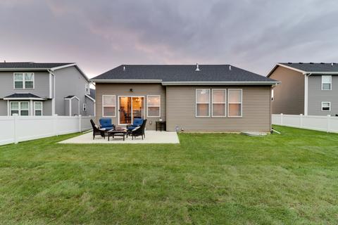1007 Bach Dr, Bloomington, IL 61704 photo 37
