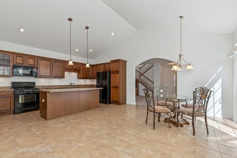 276 Longview Dr, Elgin, IL 60124 photo 7