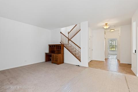 276 Longview Dr, Elgin, IL 60124 photo 3