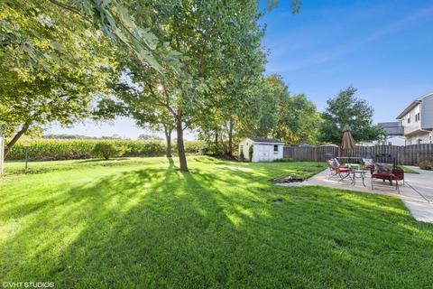 2416 Riverwalk Dr, Plainfield, IL 60586 photo 2
