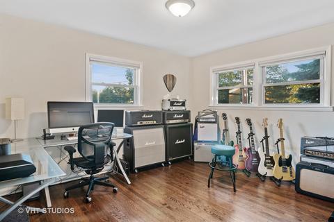 3456 Davis St, Evanston, IL 60203 photo 10