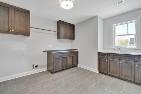253 E Oneida Ave, Elmhurst, IL 60126 photo 68