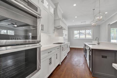 253 E Oneida Ave, Elmhurst, IL 60126 photo 22