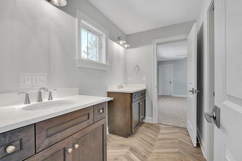 253 E Oneida Ave, Elmhurst, IL 60126 photo 61