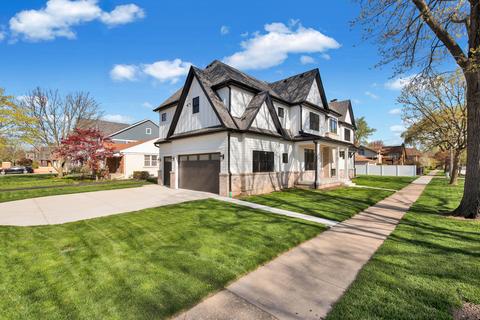 253 E Oneida Ave, Elmhurst, IL 60126 photo 2