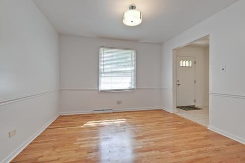 1714 Silverpine Dr, Northbrook, IL 60062 photo 9