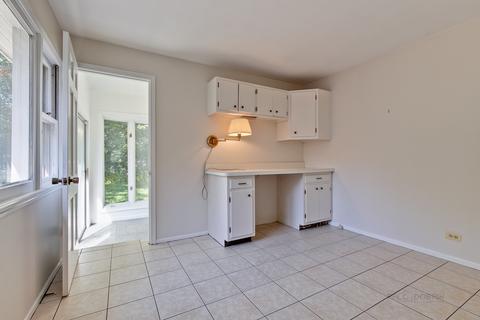 1714 Silverpine Dr, Northbrook, IL 60062 photo 17