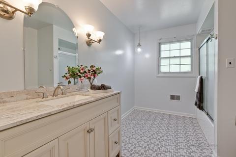 1714 Silverpine Dr, Northbrook, IL 60062 photo 26