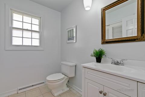 1714 Silverpine Dr, Northbrook, IL 60062 photo 16