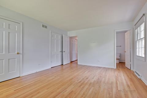 1714 Silverpine Dr, Northbrook, IL 60062 photo 22