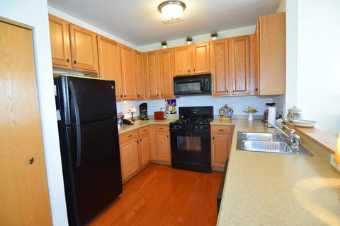 1566 Millbrook Dr, Algonquin, IL 60102 photo 8