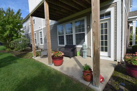1566 Millbrook Dr, Algonquin, IL 60102 photo 17