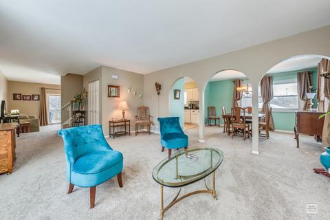 13 E Anchor Dr, Oswego, IL 60543 photo 9