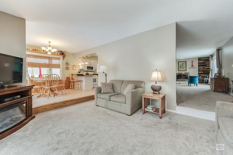13 E Anchor Dr, Oswego, IL 60543 photo 16