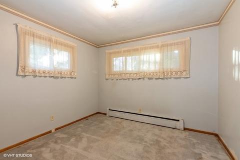 164 E Plank Rd, Burlington, IL 60109 photo 6