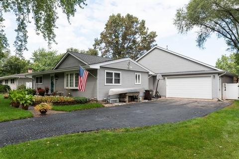 4804 Bonner Dr, Mchenry, IL 60050 photo 2