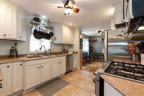 4804 Bonner Dr, Mchenry, IL 60050 photo 7