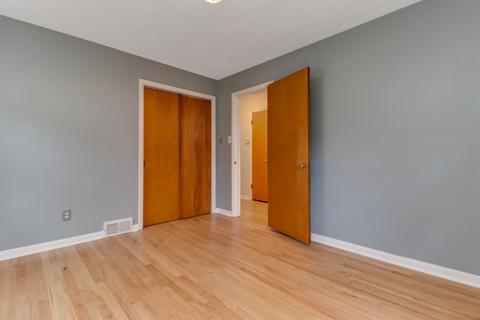 1302 E Oakland Ave, Bloomington, IL 61701 photo 19