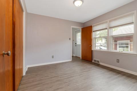 1302 E Oakland Ave, Bloomington, IL 61701 photo 22