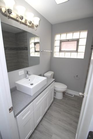 2348 E 83rd St, Chicago, IL 60617 photo 23