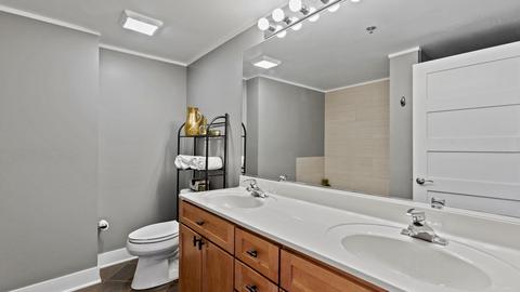 5 E 14th Pl #1301, Chicago, IL 60605 photo 13