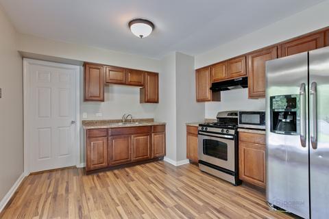4812 Willow Ln, Mchenry, IL 60050 photo 4
