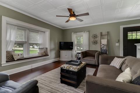 206 E Lincoln St, Normal, IL 61761 photo 9