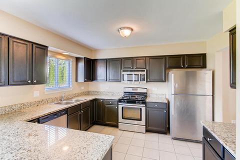 2833 Sun Valley Dr, Plainfield, IL 60586 photo 5