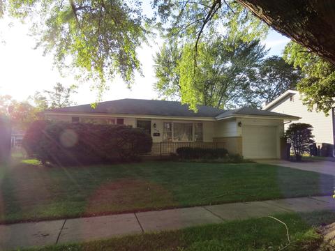 1318 Blackhawk Dr, Elgin, IL 60120 photo 1
