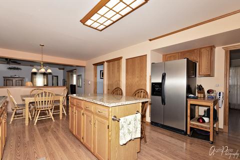 9604 Fox Bluff Ln, Spring Grove, IL 60081 photo 11
