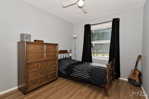1116 Valley Stream Dr, Wheeling, IL 60090 photo 17