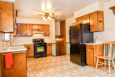633 Chatham Ave, Addison, IL 60101 photo 6