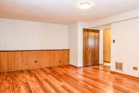633 Chatham Ave, Addison, IL 60101 photo 9
