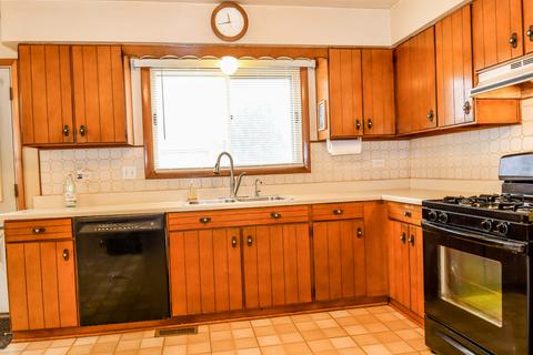 633 Chatham Ave, Addison, IL 60101 photo 7