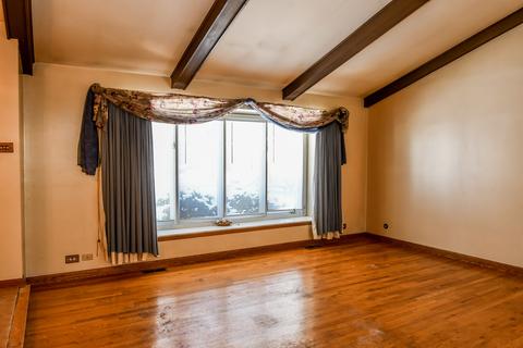 633 Chatham Ave, Addison, IL 60101 photo 4
