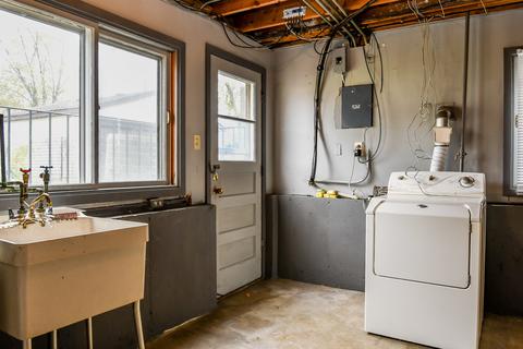 633 Chatham Ave, Addison, IL 60101 photo 11