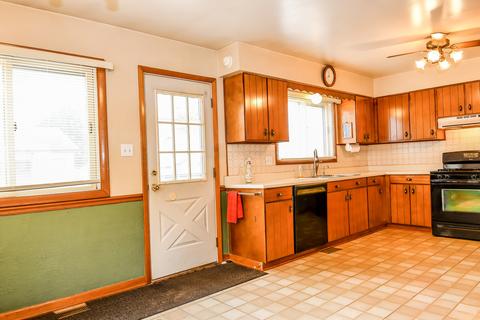 633 Chatham Ave, Addison, IL 60101 photo 5