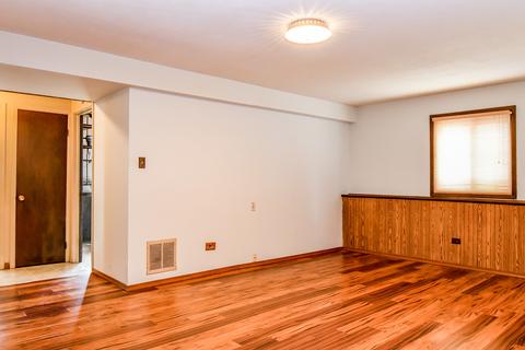 633 Chatham Ave, Addison, IL 60101 photo 10