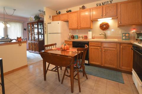 2674 Canyon Dr, Plainfield, IL 60586 photo 7