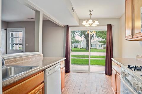 188 Robert Ct #C, Bartlett, IL 60103 photo 7