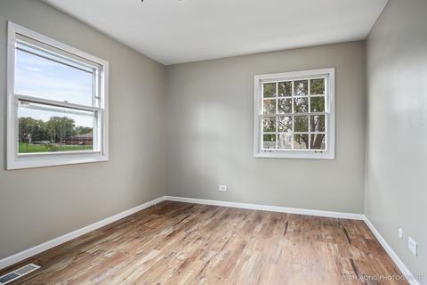 188 Robert Ct #C, Bartlett, IL 60103 photo 11