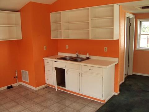 103 E 14th St, Georgetown, IL 61846 photo 2