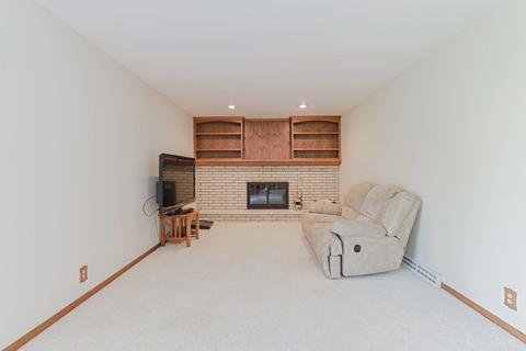 607 S Blair Dr, Normal, IL 61761 photo 18