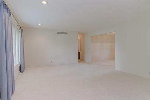 607 S Blair Dr, Normal, IL 61761 photo 7
